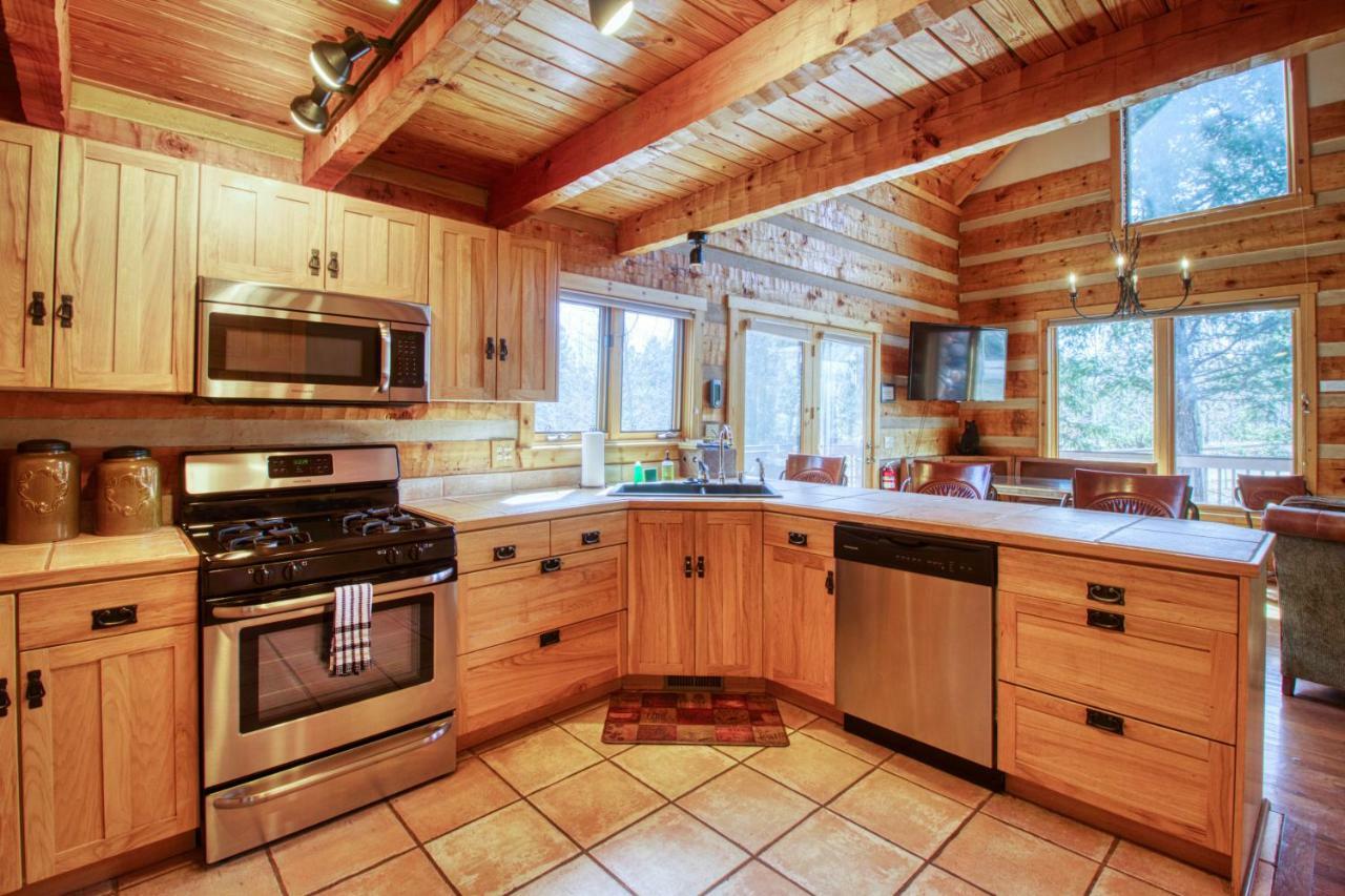 Timber Wolf Villa วูดแลนด์พาร์ค ภายนอก รูปภาพ